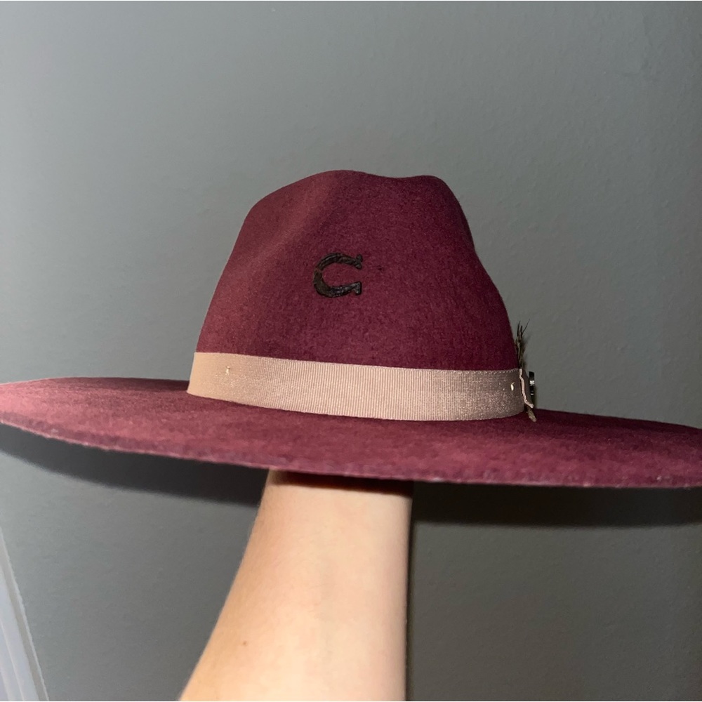 Charlie 1 horse hat